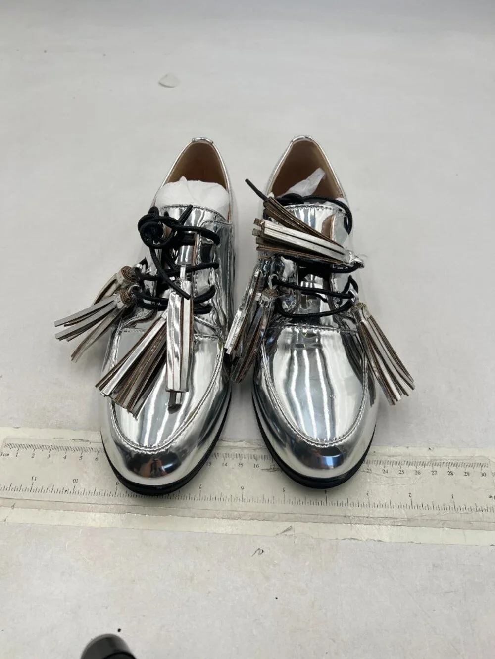 Metallic Silver Lace Up Tassels Flat Oxford Shoes Women